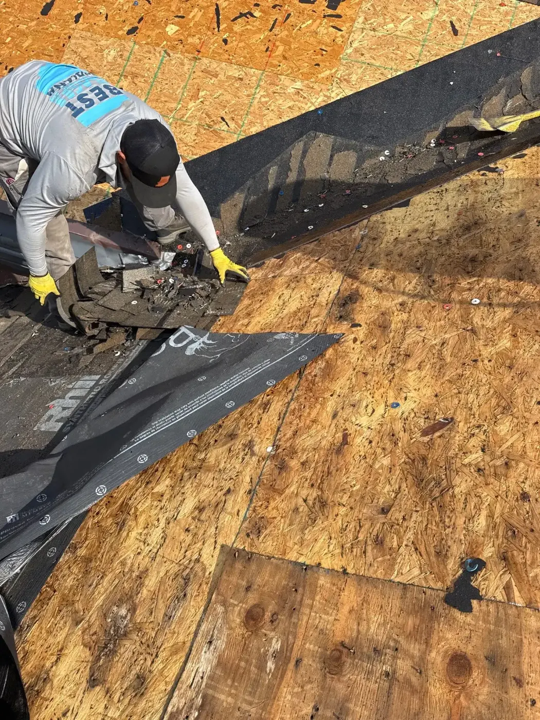 Manufacturer-certified roof installation in New Albany